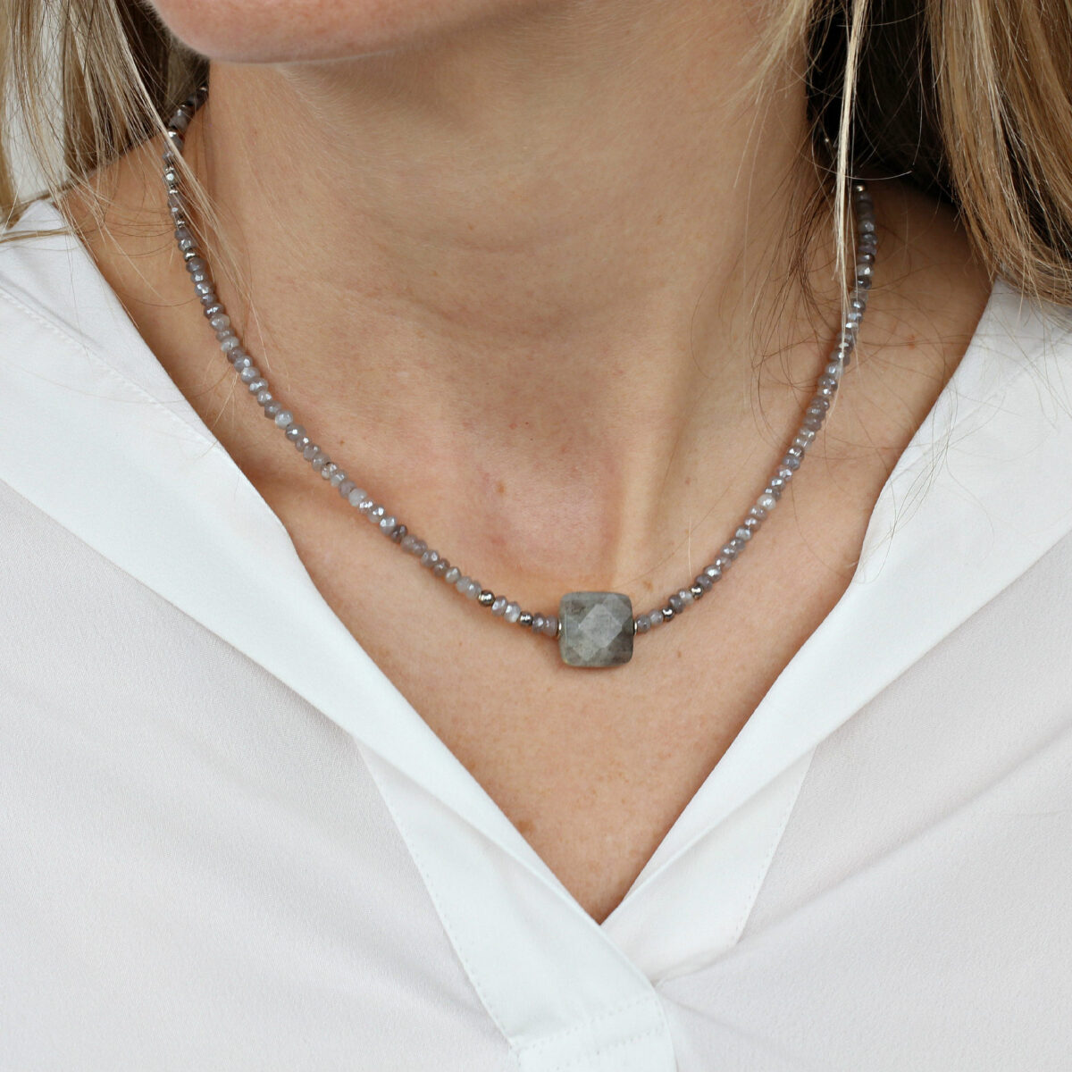 SOLD! Labradorite and Grey Moonstone Choker - Image 2